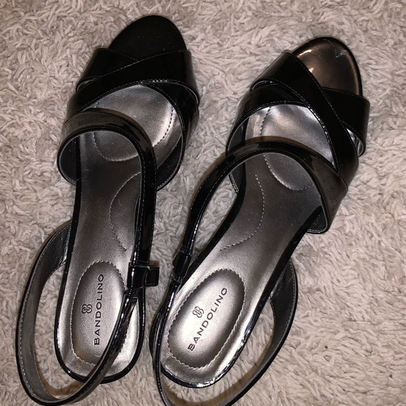 Black heels - Picture 1 of 3